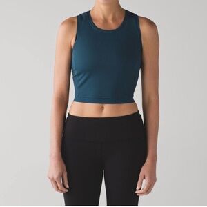 Lululemon Athletica Free Runner Tank
Alberta Lake